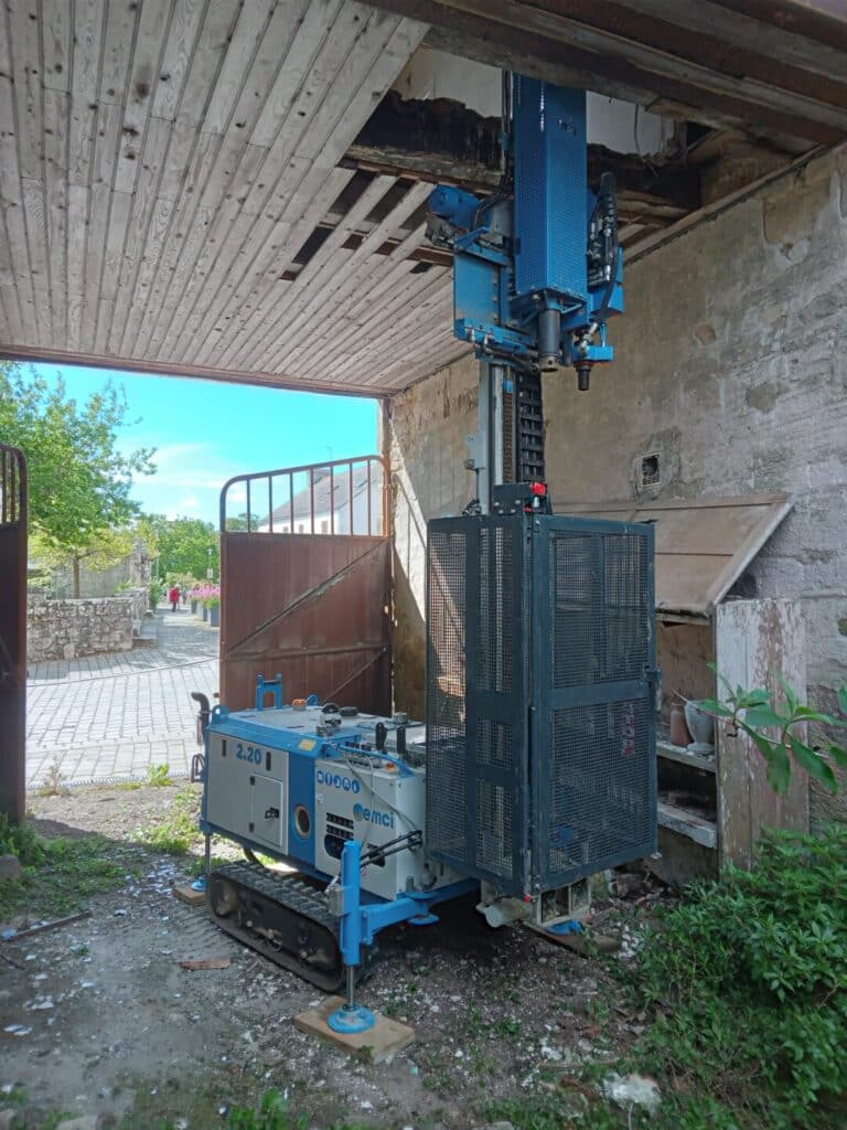 a travers le plancher 1 - Concarneau Bretagne